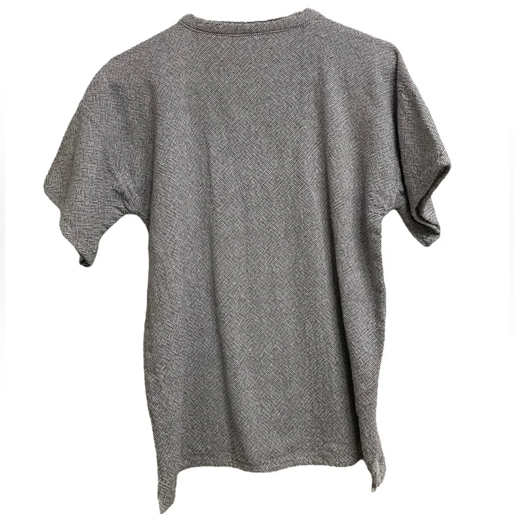 Mexican Handmade Woven Gray and White Striped Short Sleeve Top, Men’s, Small - Picture 3 of 5